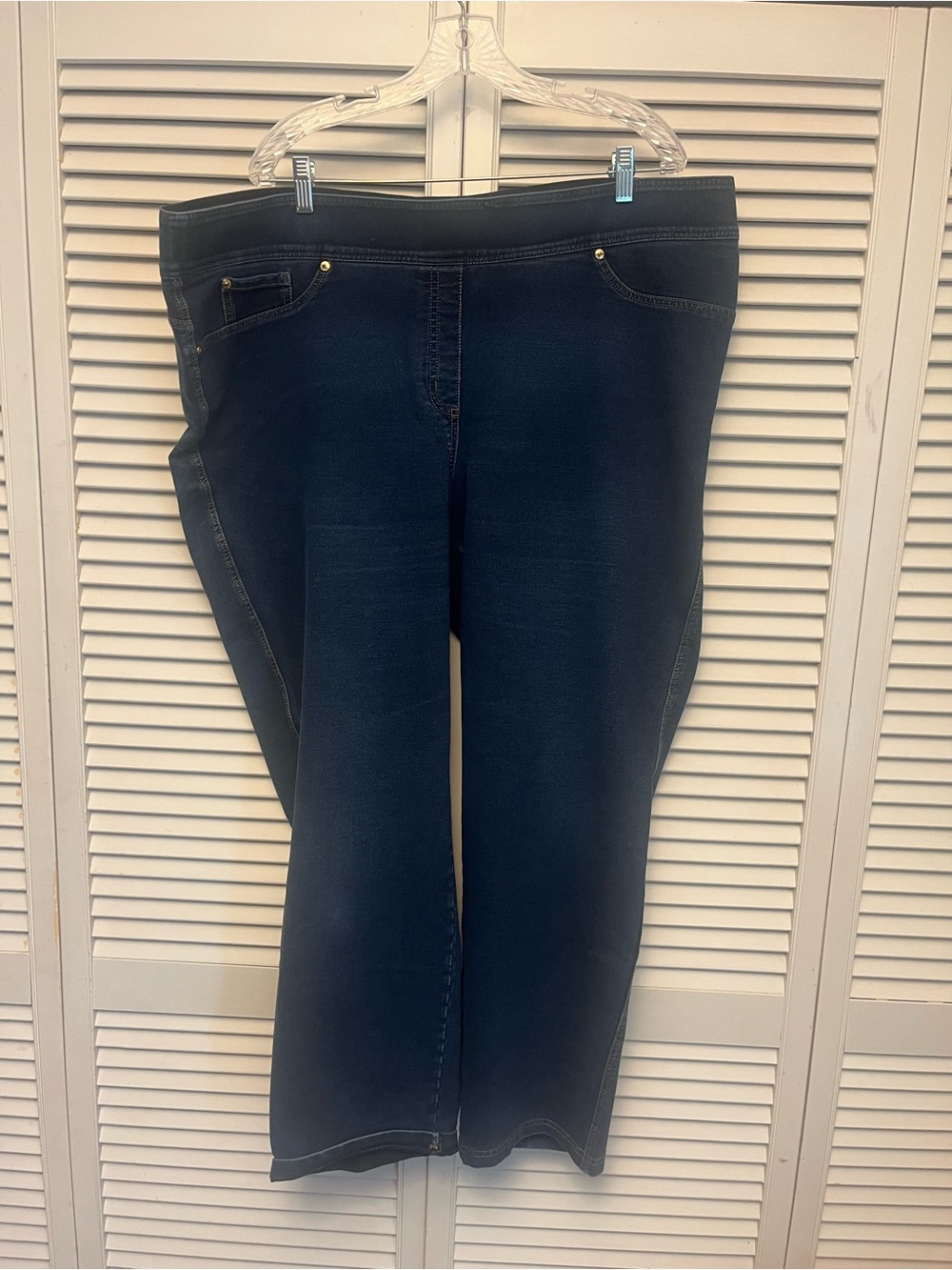 Peter Nygard Dark Blue Boot-Cut Pull-On Jeans